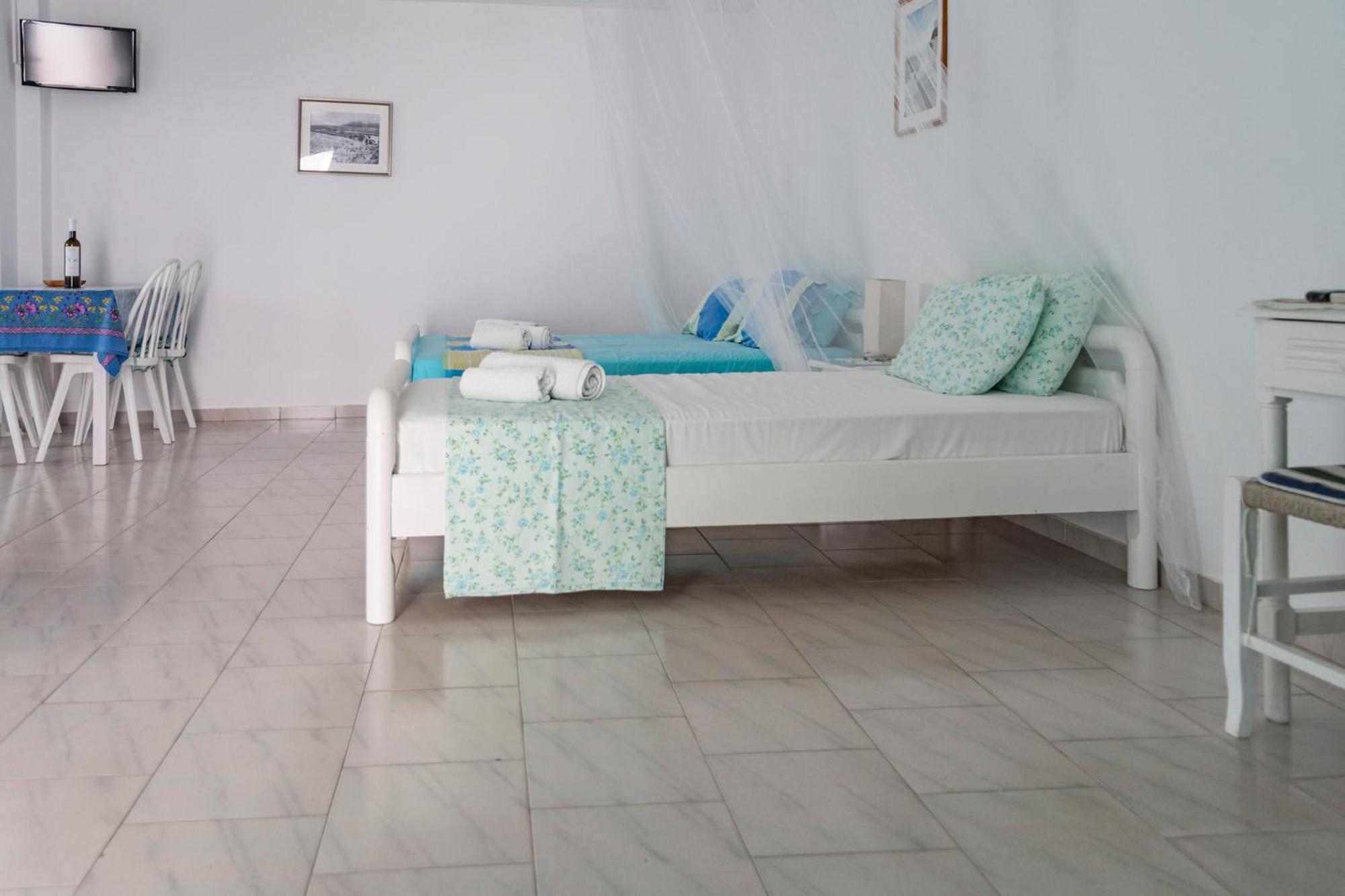 Paroscarmel Studio-Apartment Логарас Екстериор снимка