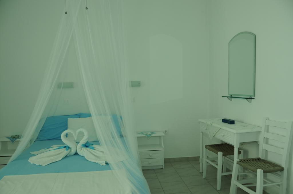 Paroscarmel Studio-Apartment Логарас Стая снимка